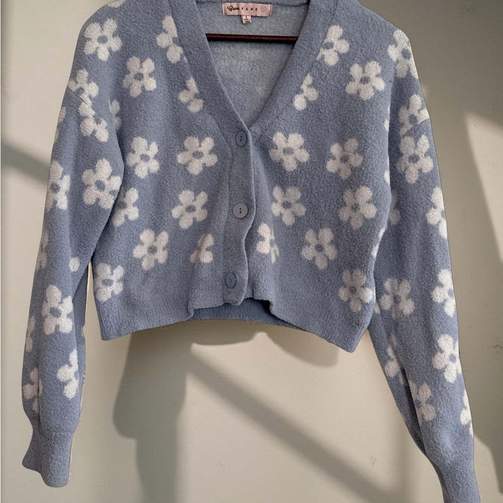 Crave Fame Blue and White Floral Cardigan